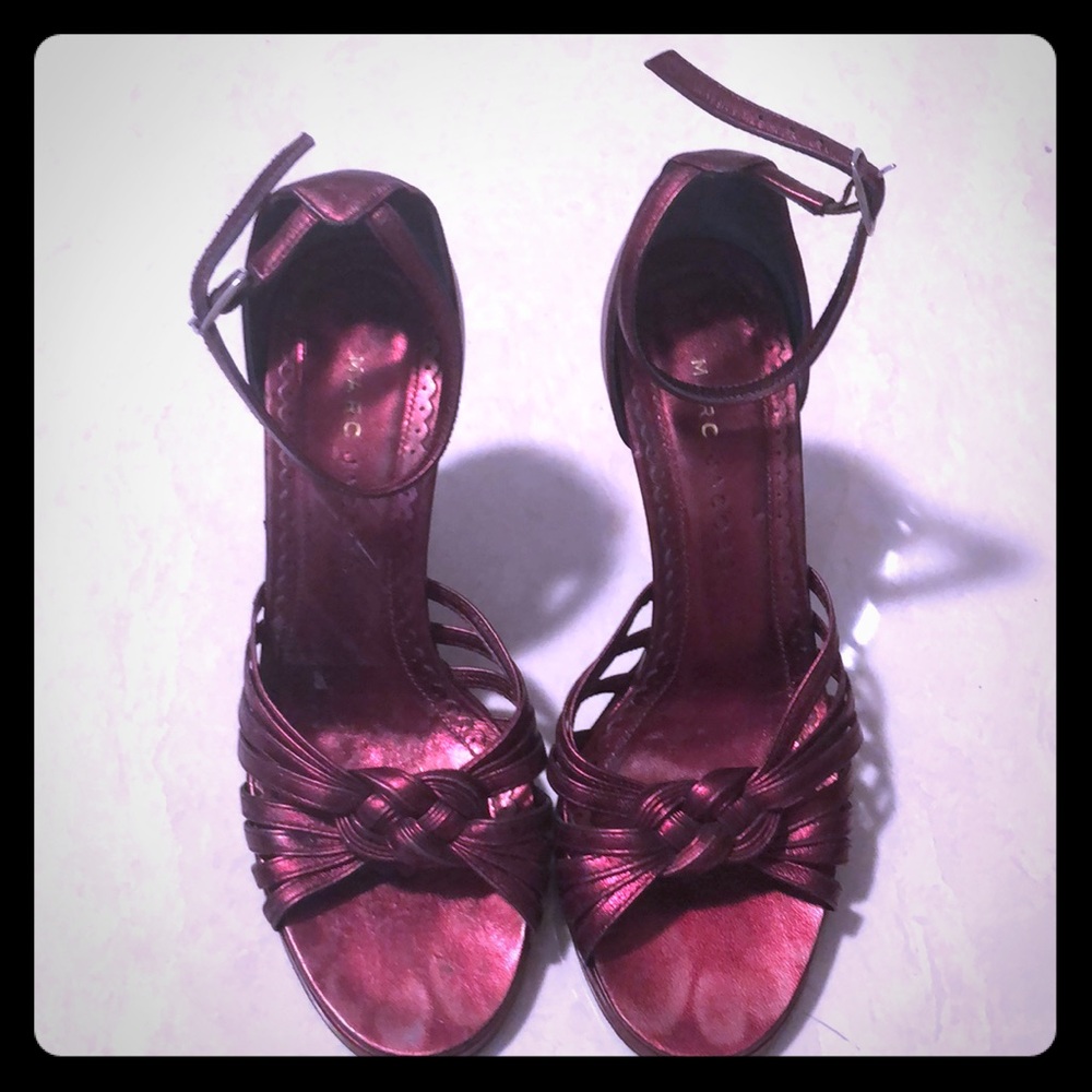MARC JACOBS red sparkly sandals heels 6 like new